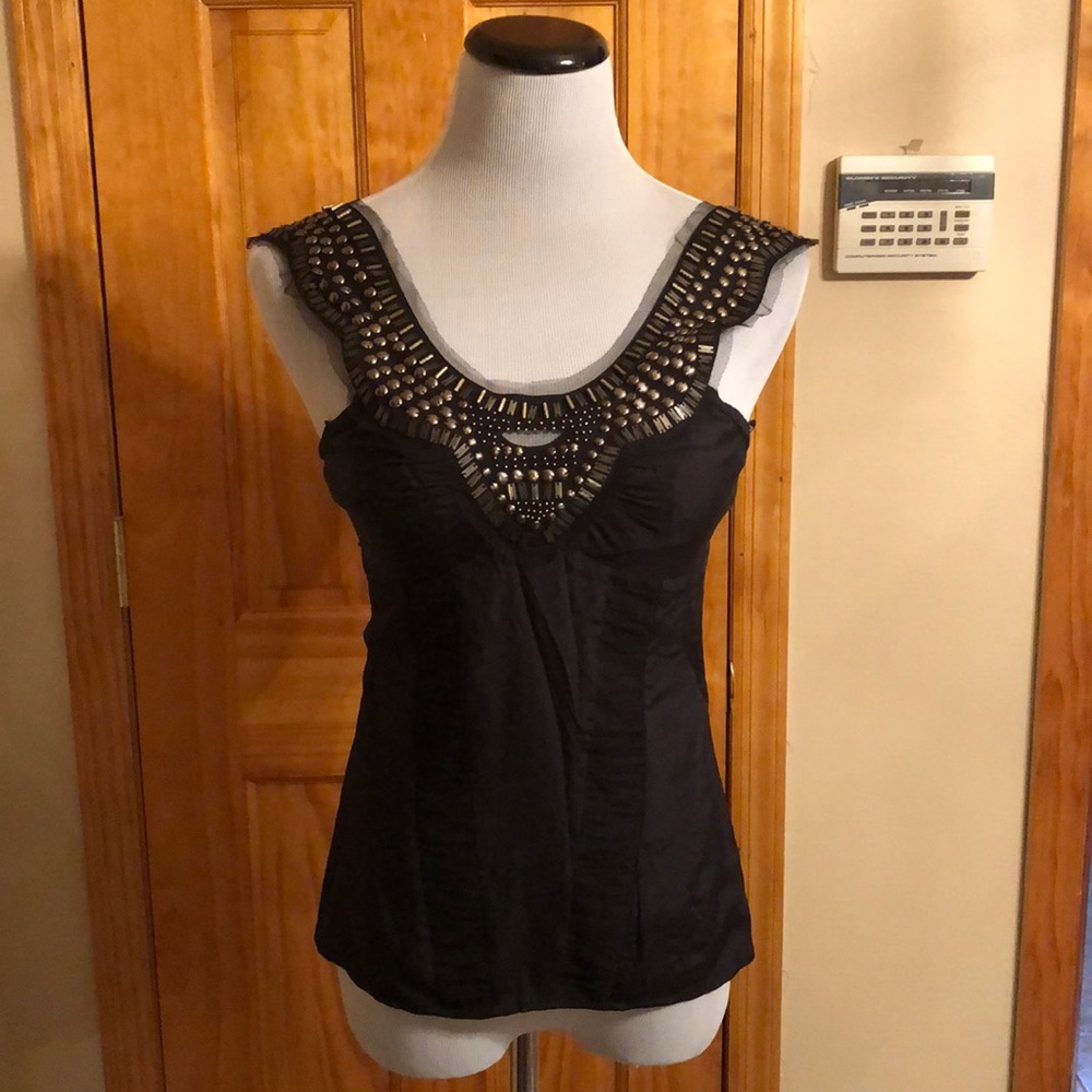 Bebe beaded top w zip back and adjustable straps